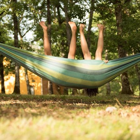 Le Bois De Faral Hotell Le Bastit Exteriör bild