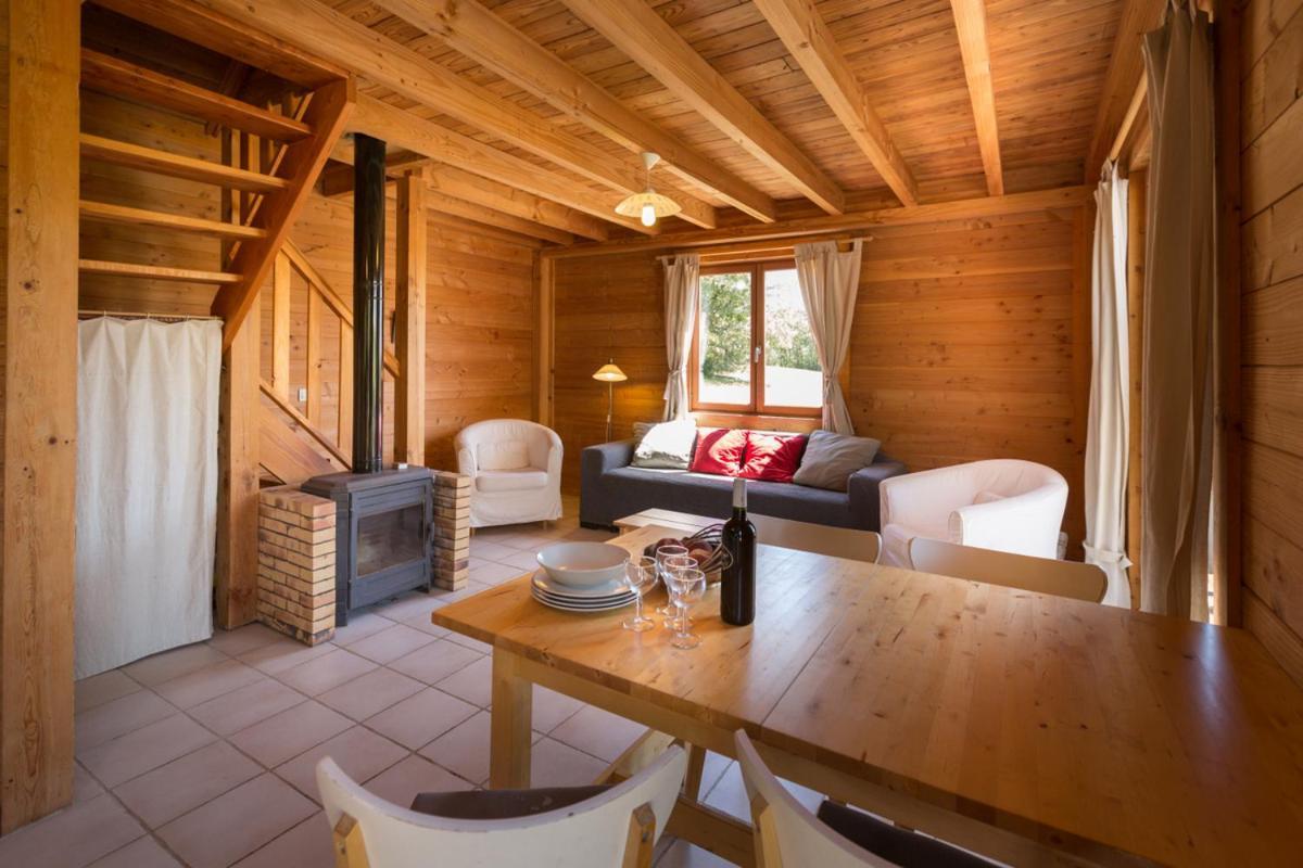 Le Bois De Faral Hotell Le Bastit Exteriör bild
